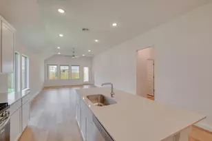102 Malibu, Hutto, TX 78634 - Photo 8