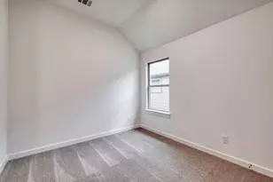 102 Malibu, Hutto, TX 78634 - Photo 16