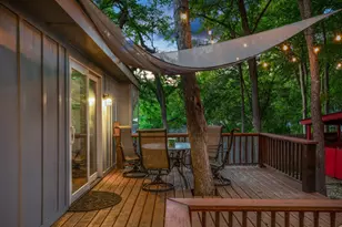 3015 Sunridge Dr, Austin, TX 78741 - Photo 36