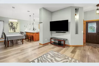 3015 Sunridge Drive, Austin, TX 78741 - Photo 14