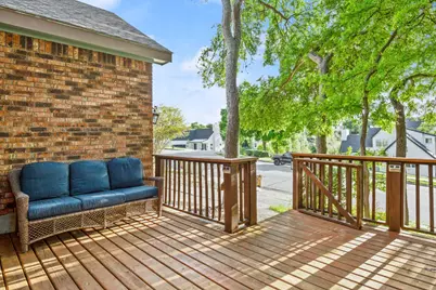 3015 Sunridge Drive, Austin, TX 78741 - Photo 8