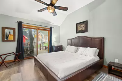 3015 Sunridge Drive, Austin, TX 78741 - Photo 4