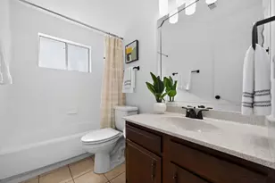 9709 Meadowheath Dr, Austin, TX 78729 - Photo 16