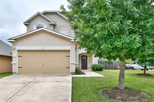 9017 Norwich Castle Dr, Austin, TX 78747 - Photo 2