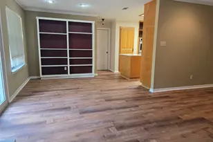 142 Kamakoa Ln, Bastrop, TX 78602 - Photo 6