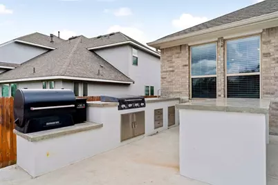 261 Double L Drive, Dripping Springs, TX 78620 - Photo 2