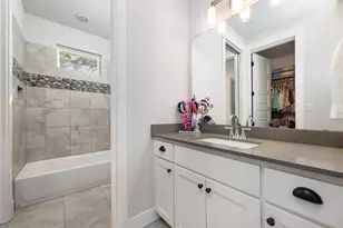 220 Highland Oaks, Leander, TX 78641 - Photo 24