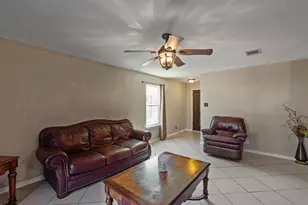 103 Ryan Cove, Hutto, TX 78634 - Photo 10