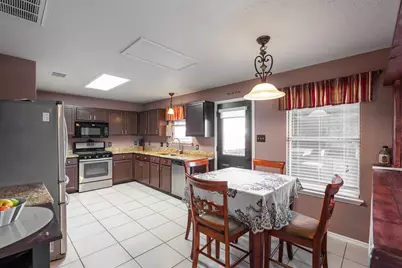 103 Ryan Cove, Hutto, TX 78634 - Photo 6