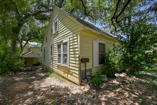 1017 W 31st St, Austin, TX 78705 - Photo 6