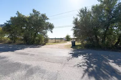 14801 Cedar Valley Road, Salado, TX 76571 - Photo 16