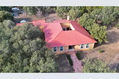 450 Windmill Oaks Drive, Wimberley, TX 78676 - Photo 2