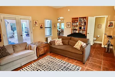 450 Windmill Oaks Drive, Wimberley, TX 78676 - Photo 8