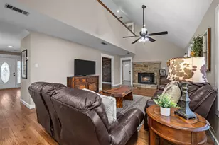 15555 Arhopulos Rd, College Station, TX 77845 - Photo 18