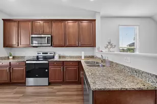 130 Lt Rusty Dr, Jarrell, TX 76588 - Photo 10
