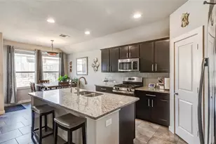 231 Windswept Wy, Kyle, TX 78640 - Photo 4