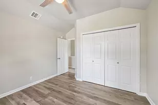 607 Sparkling Brook Ln, Leander, TX 78641 - Photo 16
