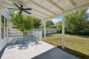 607 Sparkling Brook Ln, Leander, TX 78641 - Photo 20