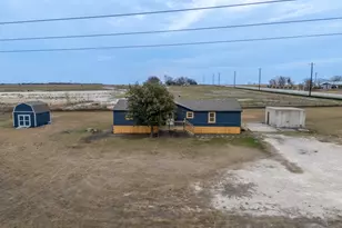 1725 FM 972, Georgetown, TX 78626 - Photo 4