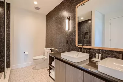 48 E Unit 1806 Avenue, Austin, TX 78701 - Photo 6