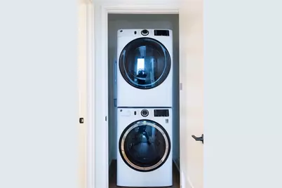 48 E Unit 1806 Avenue, Austin, TX 78701 - Photo 8