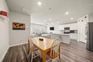 1117 Tipton St, Georgetown, TX 78633 - Photo 10