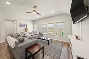 1117 Tipton St, Georgetown, TX 78633 - Photo 12