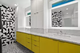 5706 Highland Hills Cir, Austin, TX 78731 - Photo 12