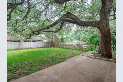 3609 Oak Creek Drive, Austin, TX 78727 - Photo 22