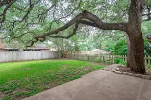 3609 Oak Creek Dr, Austin, TX 78727 - Photo 22