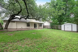 3609 Oak Creek Dr, Austin, TX 78727 - Photo 24
