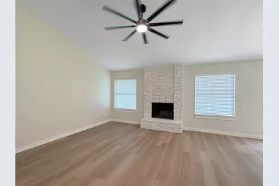 8814 United Kingdom Drive, Austin, TX 78748 - Photo 4