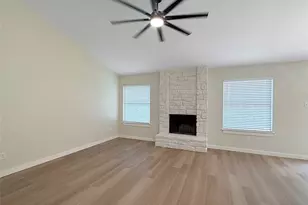 8814 United Kingdom Dr, Austin, TX 78748 - Photo 4
