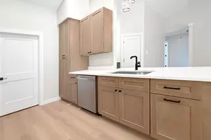 8814 United Kingdom Dr, Austin, TX 78748 - Photo 10