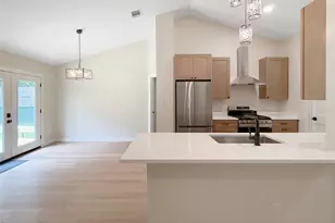 8814 United Kingdom Dr, Austin, TX 78748 - Photo 8