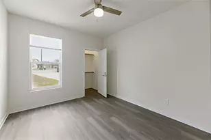 135 Koele Ct, Bastrop, TX 78602 - Photo 16