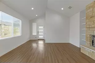 135 Koele Ct, Bastrop, TX 78602 - Photo 6