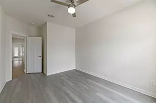 135 Koele Ct, Bastrop, TX 78602 - Photo 14