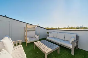 3406 E 17th St, Austin, TX 78721 - Photo 24