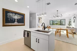 3406 E 17th St, Austin, TX 78721 - Photo 8