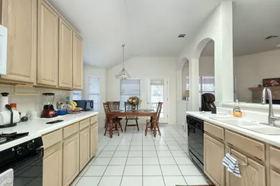 1421 Spiderlily View, Cedar Park, TX 78613 - Photo 4