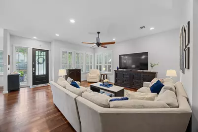 3907 Becker Avenue, Austin, TX 78751 - Photo 8