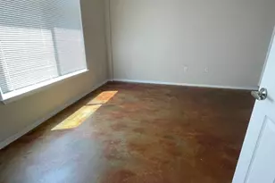 910 W 25th St, Austin, TX 78705 - Photo 20