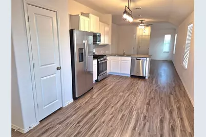 117 Wind Flower Lane, Liberty Hill, TX 78642 - Photo 8