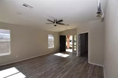 1004 Grey Castle Drive, Pflugerville, TX 78660 - Photo 4
