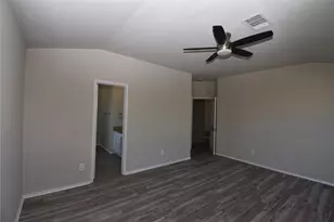 1004 Grey Castle Dr, Pflugerville, TX 78660 - Photo 8