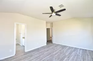 1004 Grey Castle Dr, Pflugerville, TX 78660 - Photo 10