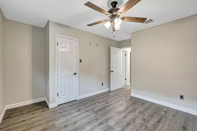 1519 Black Locust Drive E, Pflugerville, TX 78660 - Photo 32