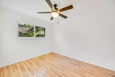 11803 Broad Oaks Drive, Austin, TX 78759 - Photo 10