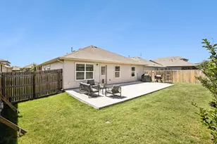 102 Harlan Dr, Hutto, TX 78634 - Photo 8